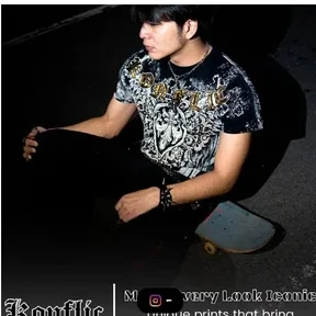 Konflic USA streetwear social post